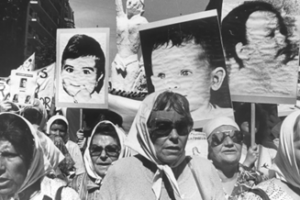 La Resiliencia Perpetua: El legado perpetuo de las Abuelas de Plaza de Mayo