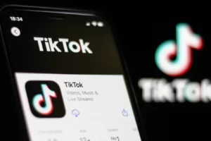 Cómo recuperar tu cuenta de TikTok después de un bloqueo: Perspectiva Legal